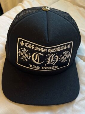 AUTHENTIC CHROME HEARTS trucker hat